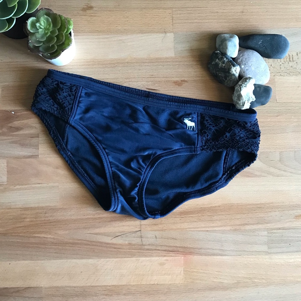 Holster Girls Swimsuit Bottoms